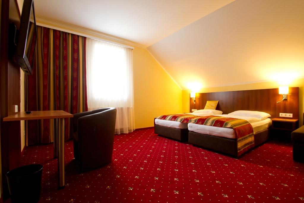 Aparthotel Residenz Royal Gmund  Zimmer foto